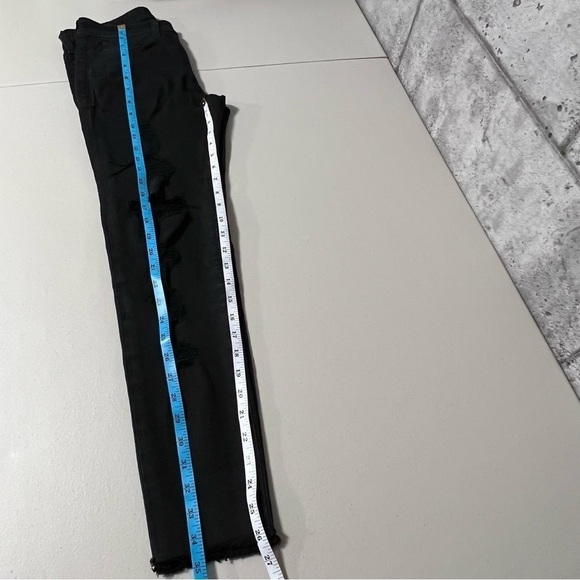 joe's Jeans Women's Finn Skinny Ankle Jean in Braelyn Distressed Raw Hem - Picture 12 of 12